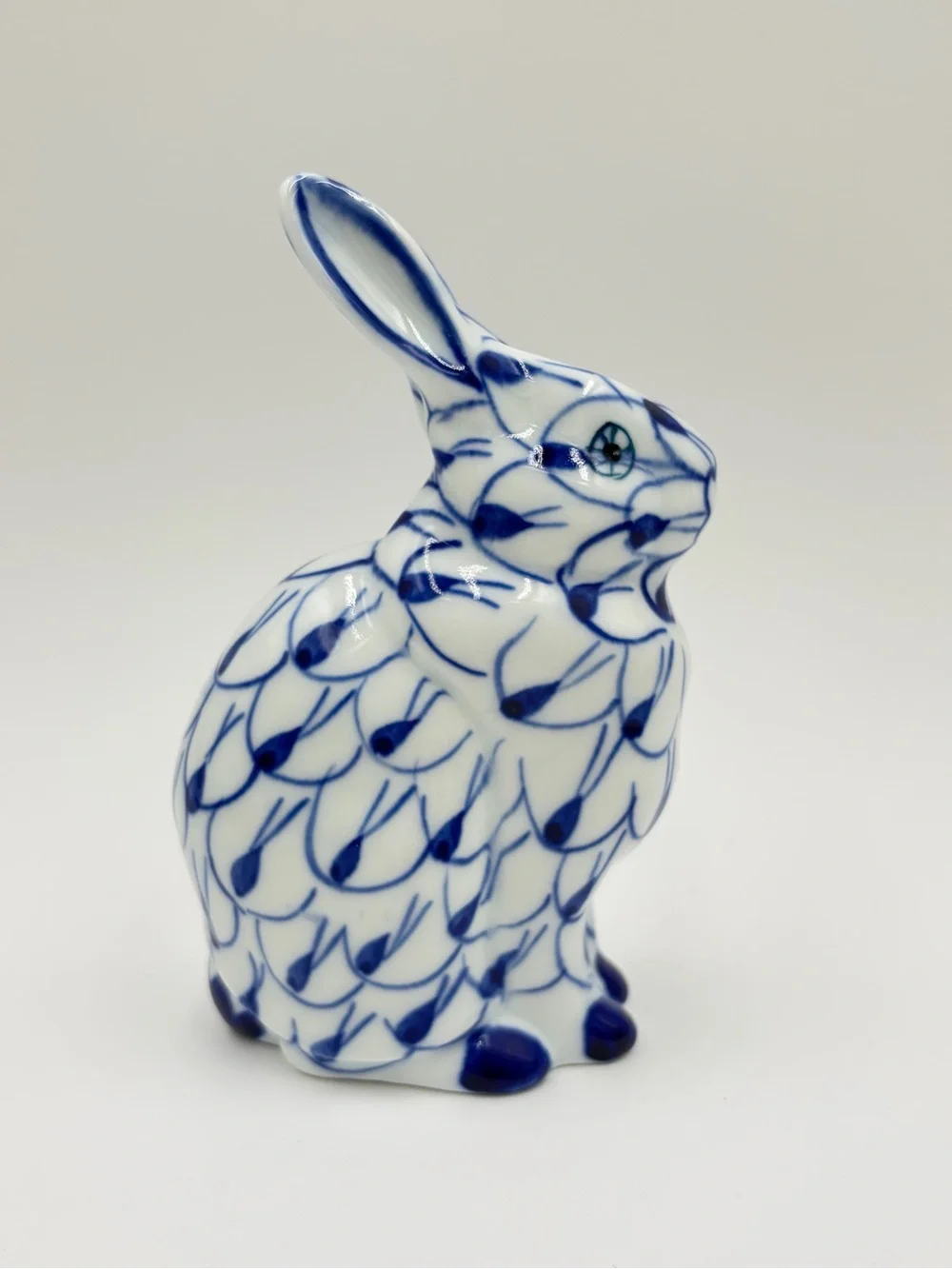 Andrea by Sadek Vintage Blue and White Fishnet Porcelain Bunny Rabbit Figurine